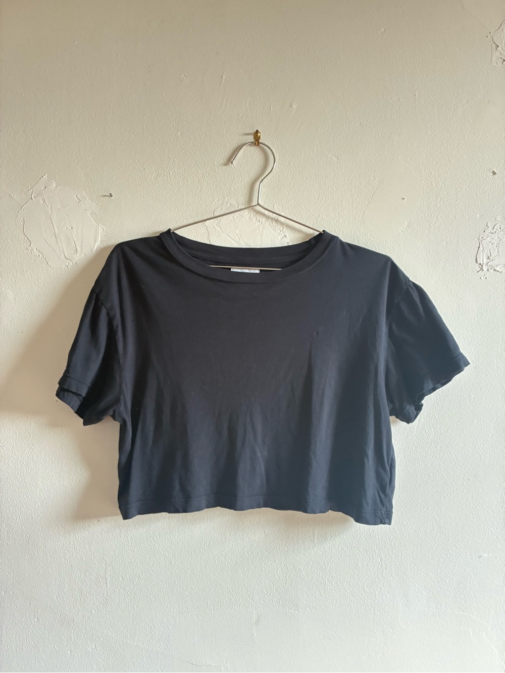 Classic Black Crop T-Shirt - Women